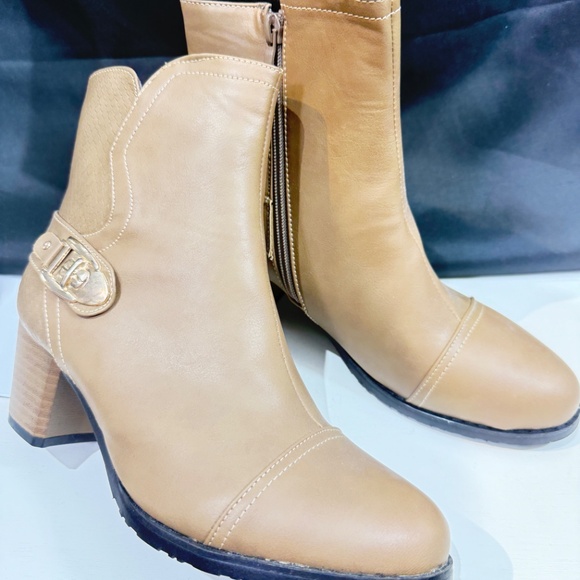 W OMEN BOOTS ZiPPER SIDE WITH HEEL 871 khai - Picture 4 of 11